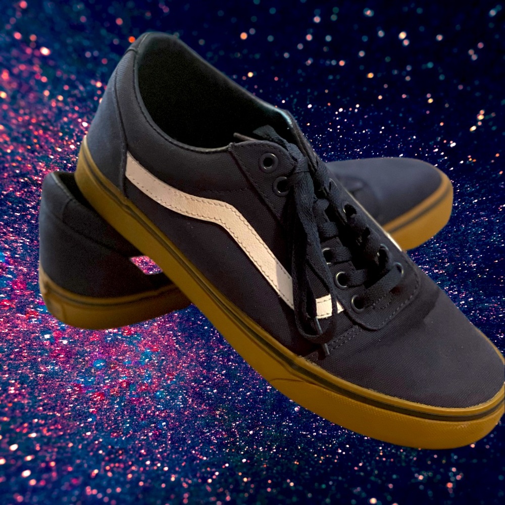 Men’s Navy Blue Vans